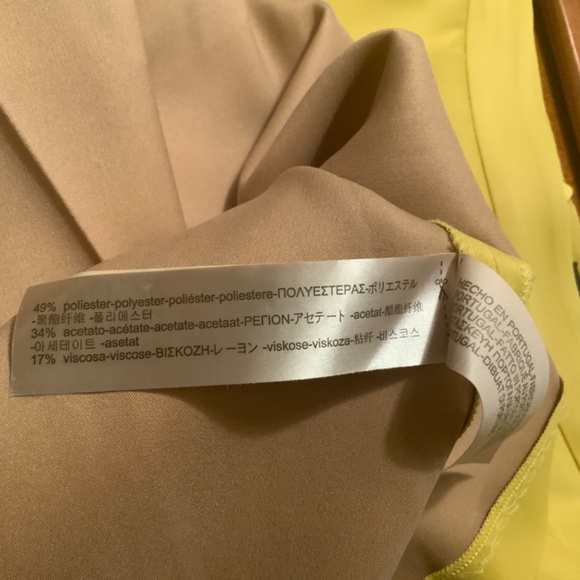 Lemon yellow SKIRT.  Massimo Dutti, US8/EU40/MEX30.  Made in Portugal. - Picture 6 of 7